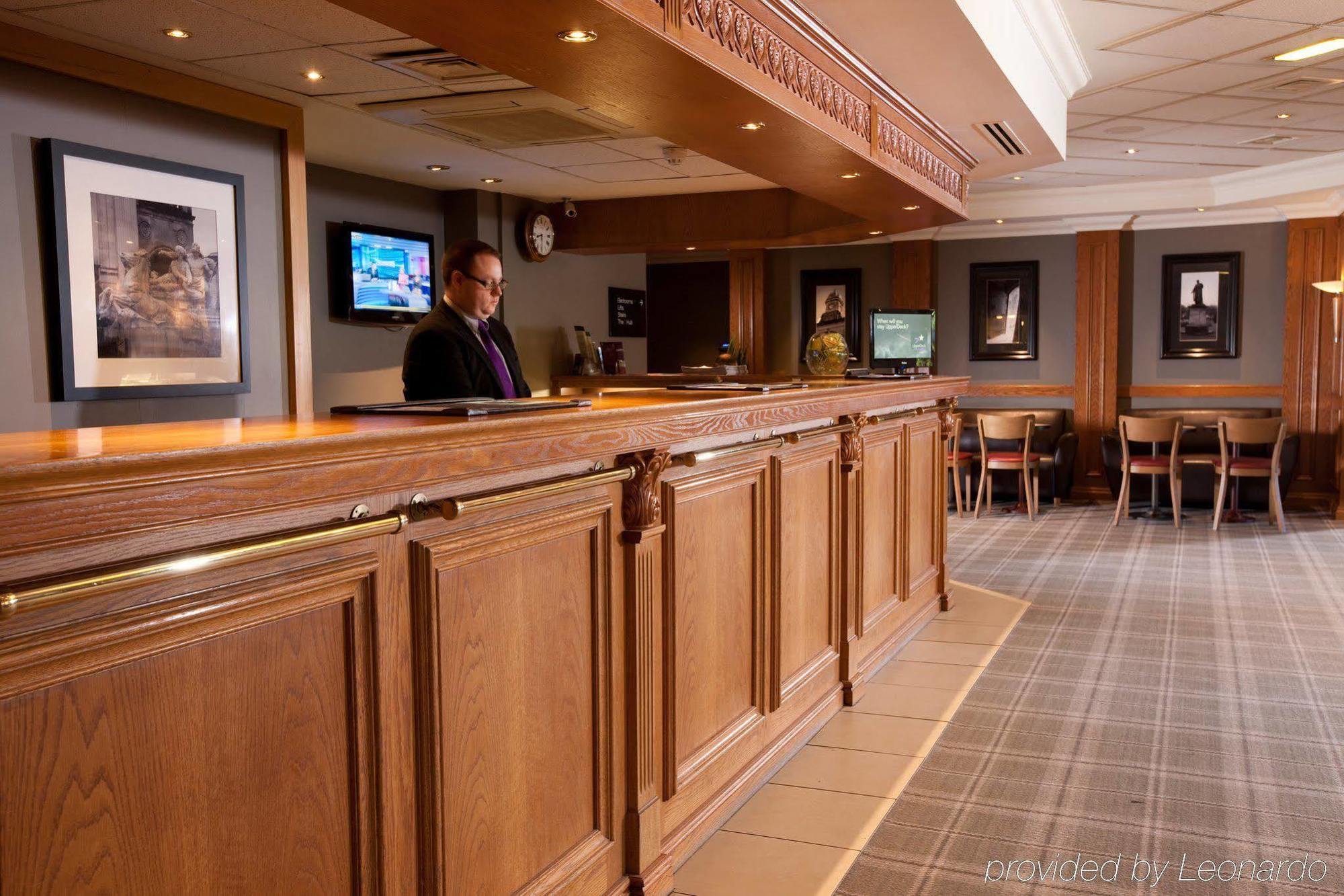Village Hotel Cardiff Exterior photo